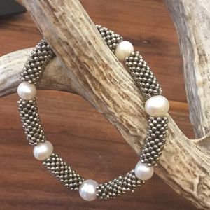 Pearl/silver bracelet